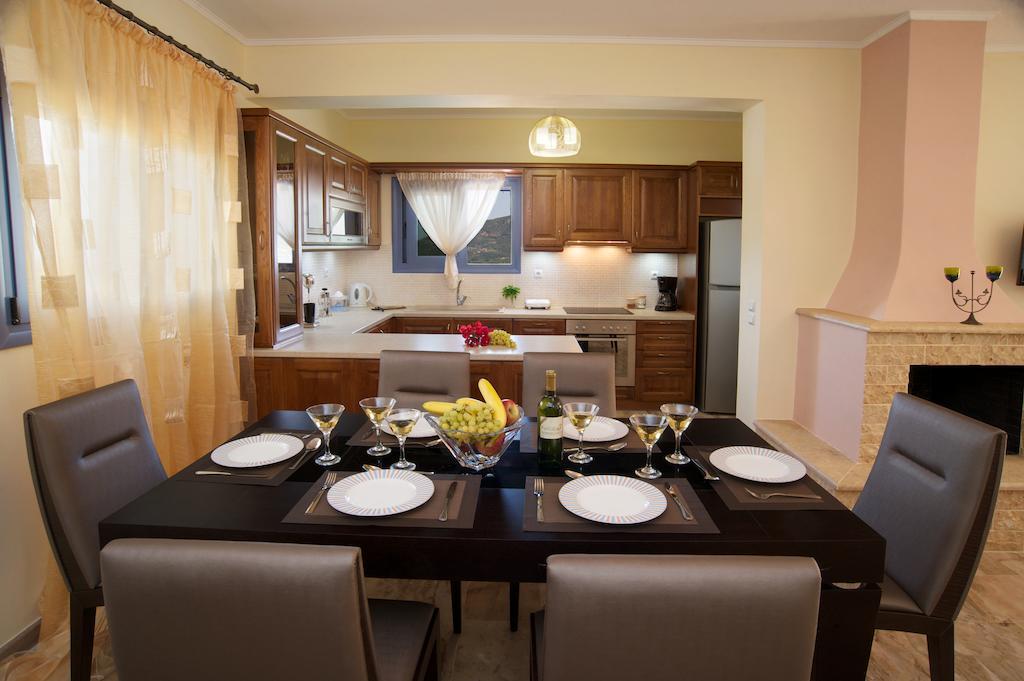 Chaliotata Sunrise Villa חדר תמונה
